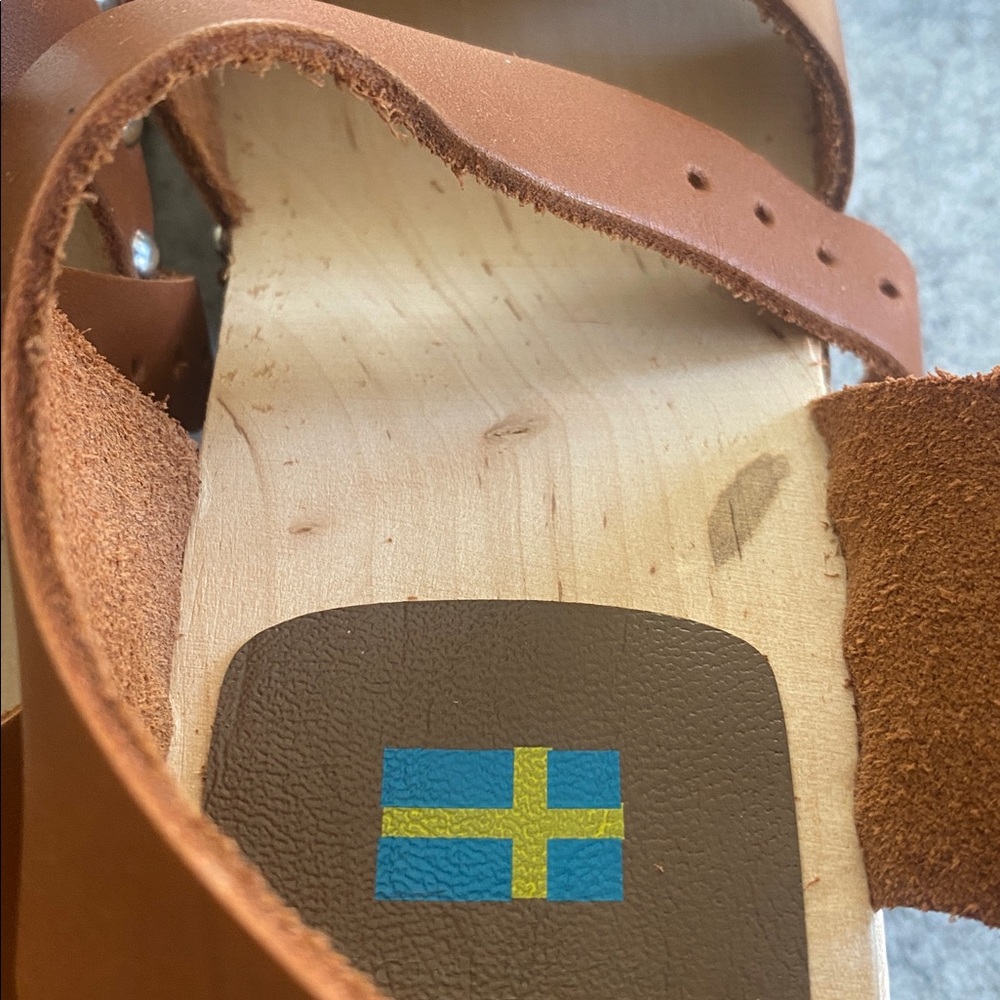 MIA Tan Leather Women's Sandals - Picture 3 of 8
